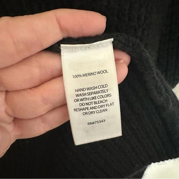 Willi Smith Long Sleeve Black Draped Open Front Merino Wool Sweater Sz S GUC - Picture 5 of 7